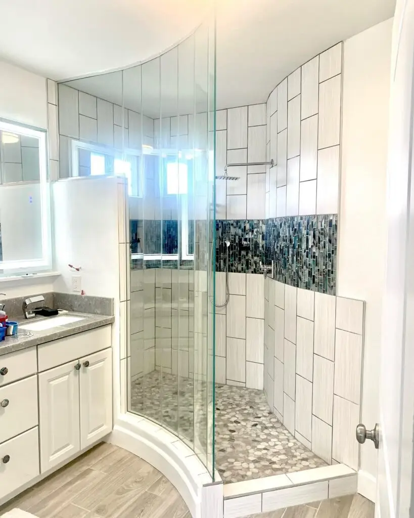 glass shower fixed panel Honolulu frameless enclosure installation by pacific custom glass
